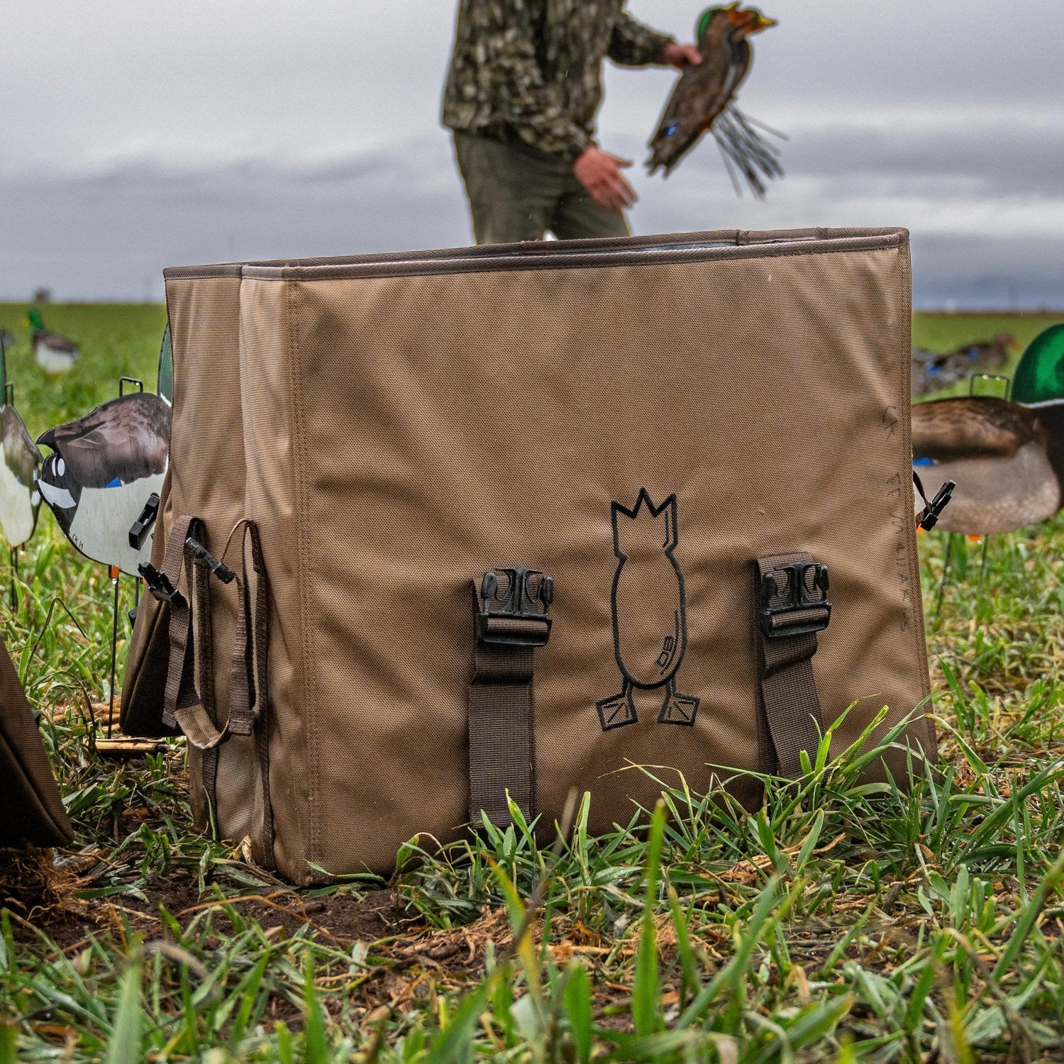 Durable & Spacious Duck Silhouette Decoy Bag for V2 Sleeper Silhouettes - Easy Transport & Field-Ready