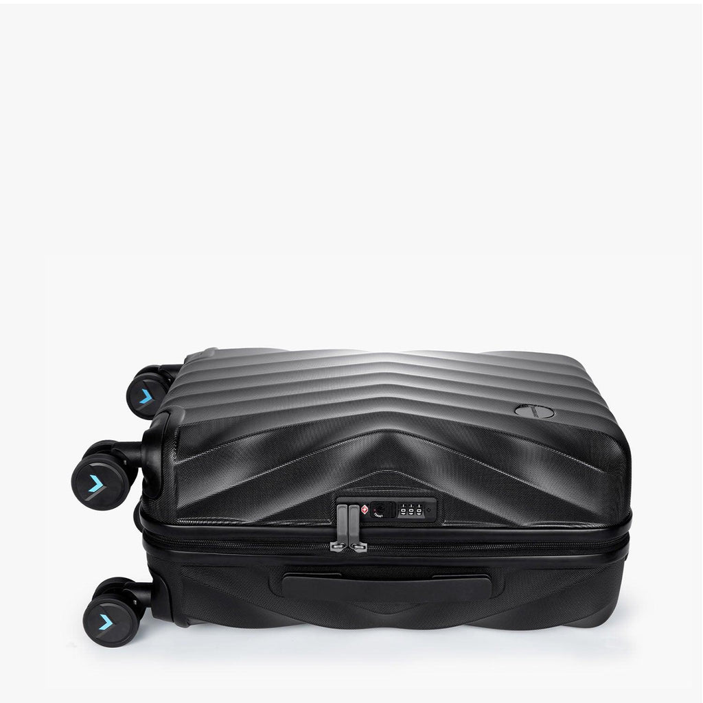 Globetrotter 20" Hardside Rolling Carry-on Stylish Suitcase