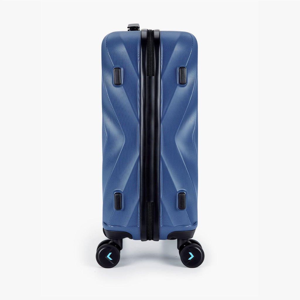 Globetrotter 20" Hardside Rolling Carry-on Stylish Suitcase