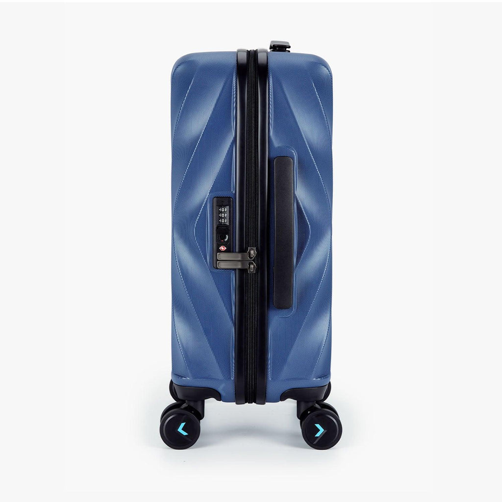 Globetrotter 20" Hardside Rolling Carry-on Stylish Suitcase