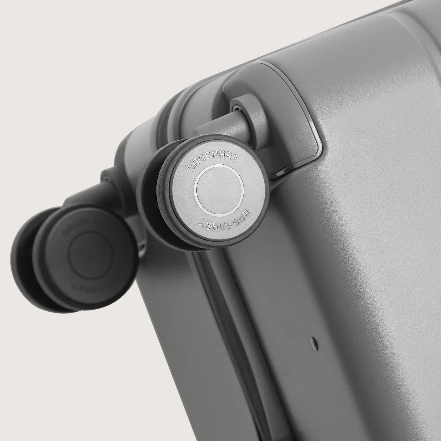 Getaway 24" Check-in: Side-Opening