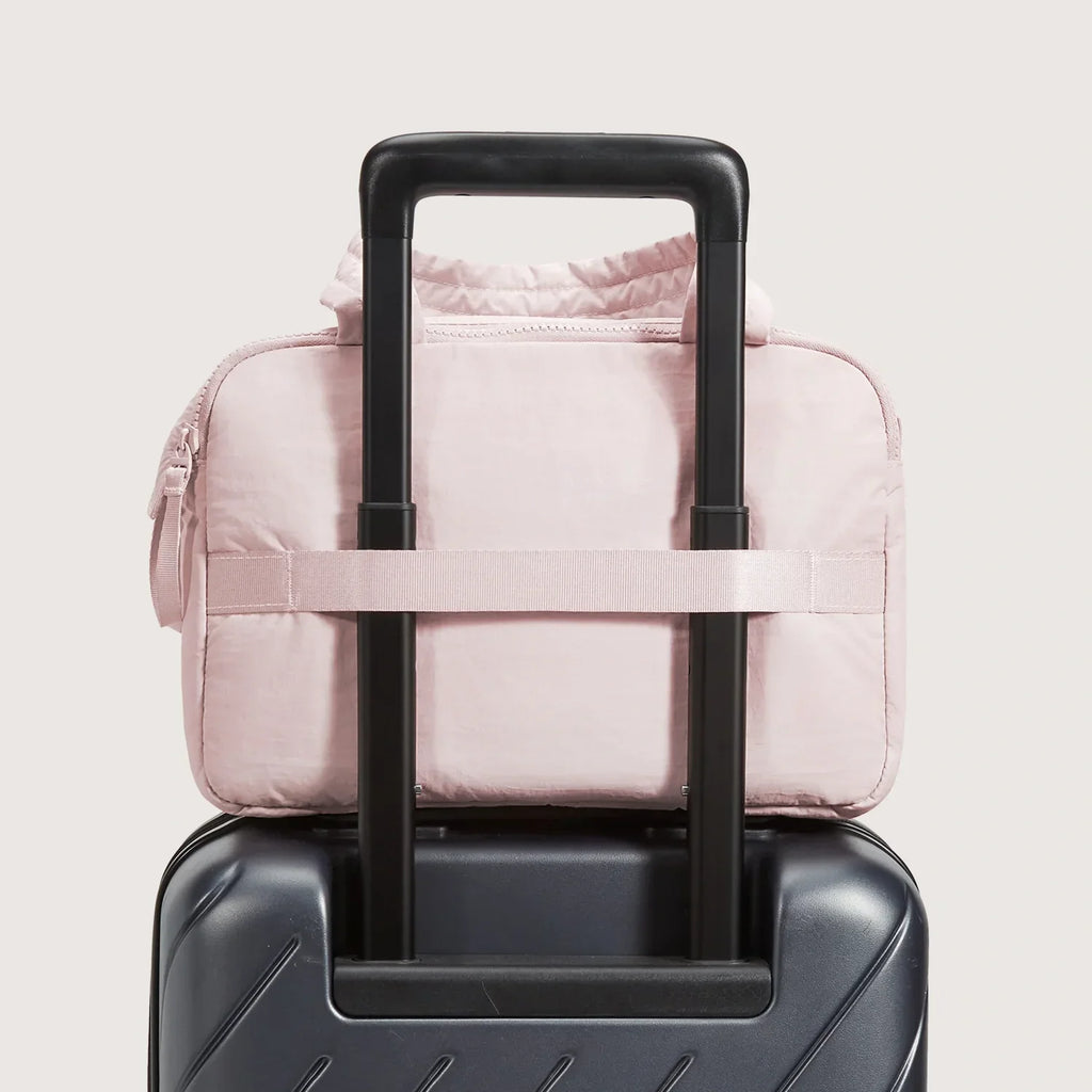 Crush Hanging Toiletry Bag