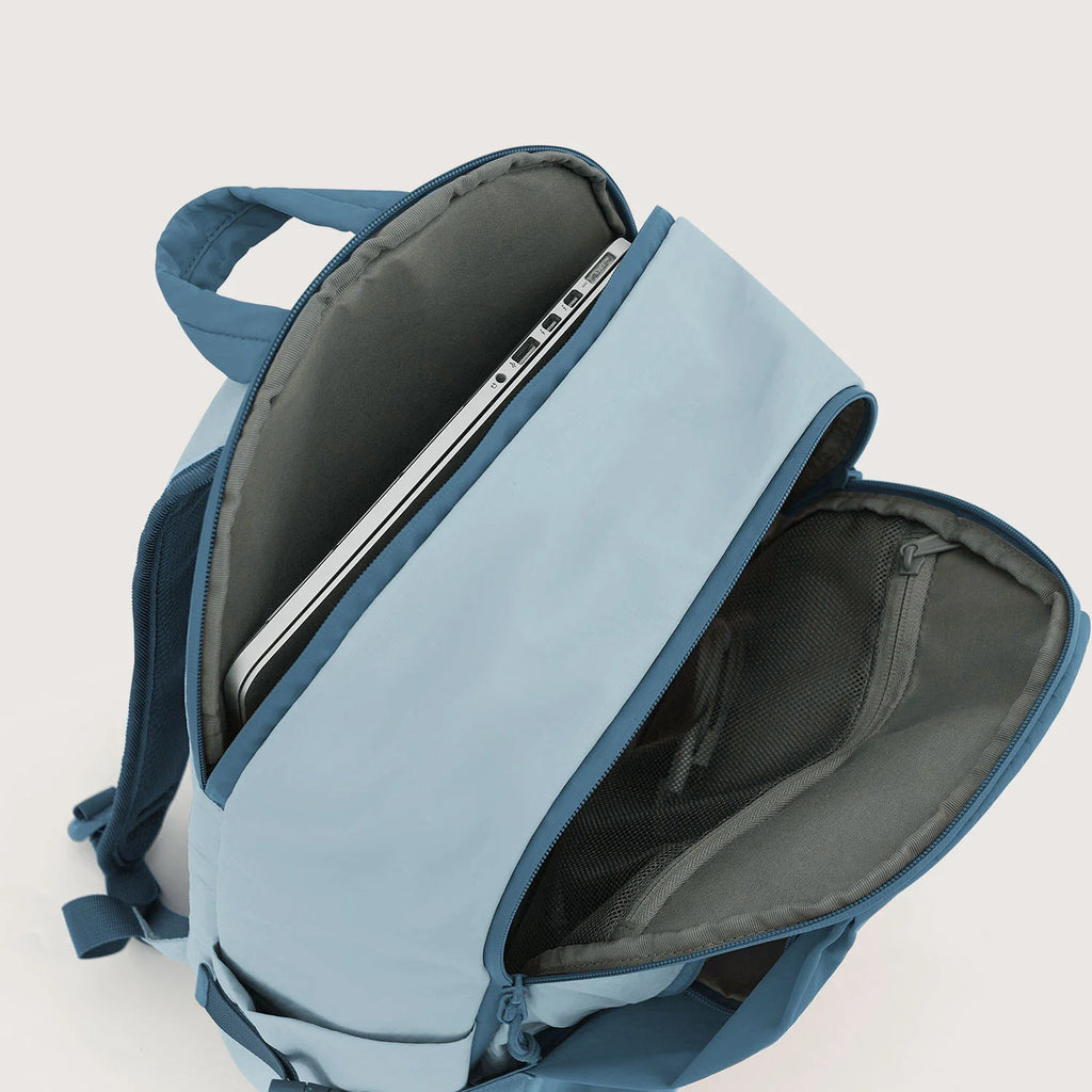 Soar 25L Backpack Set