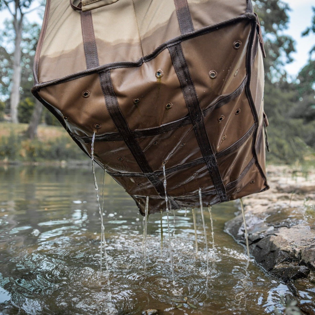 Durable Slotted F1 Duck Floater Bag for Waterfowl Hunting - Protective & Lightweight Decoy Storage