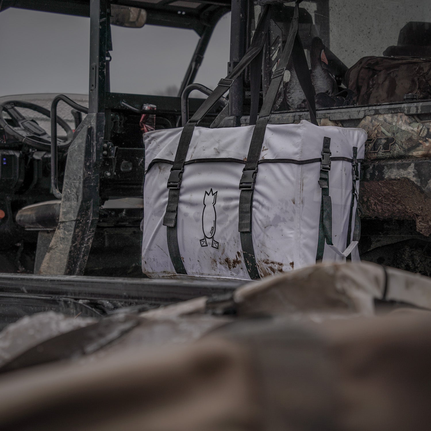 Dive Bomb Standard Silhouette Snow Goose Decoy Bag - Holds 5 Dozen - Durable & Weather-Resistant