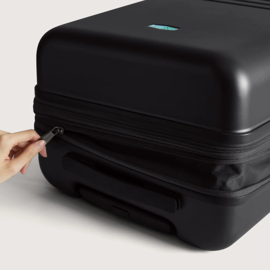 Getaway 26" Check-In