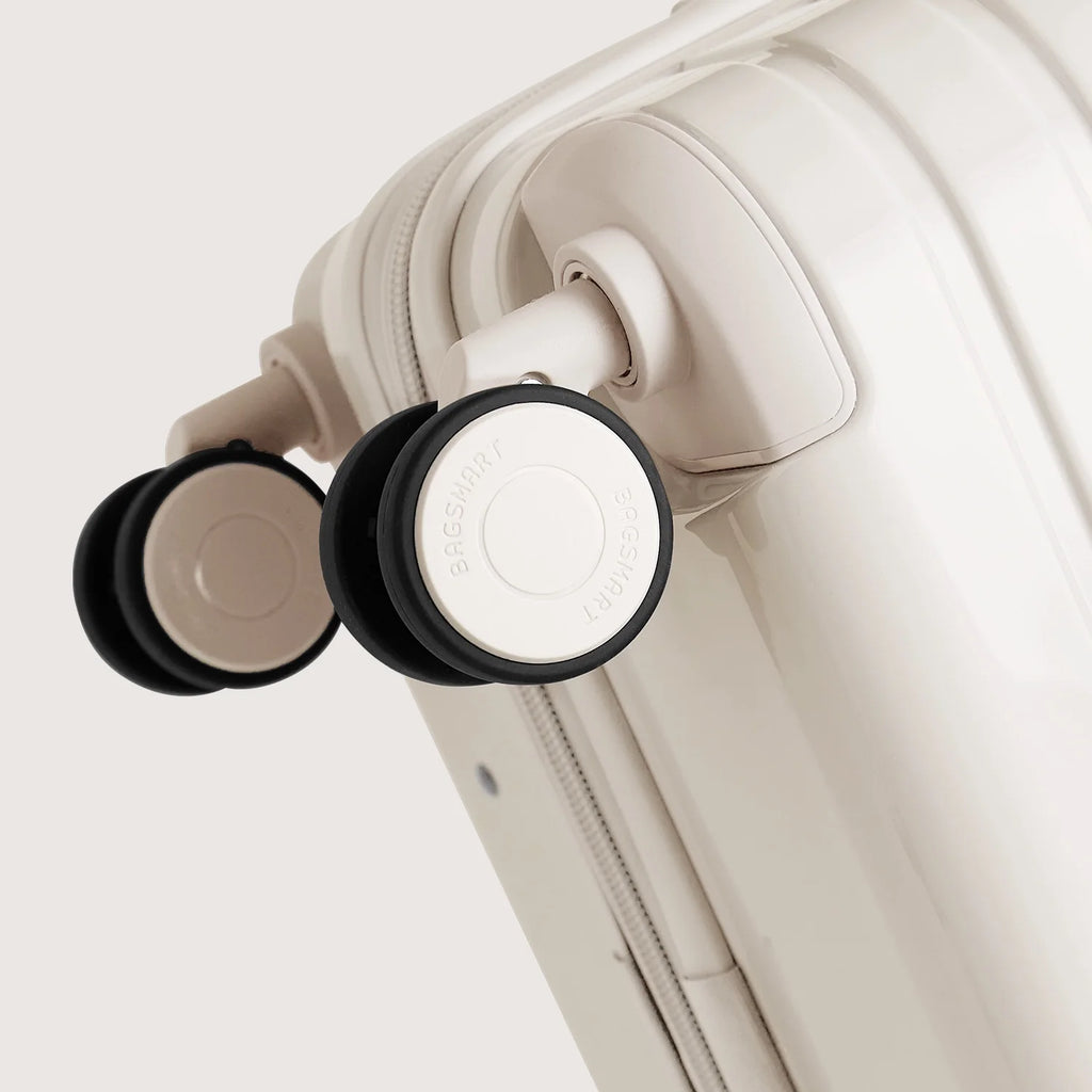 Getaway 26" Check-In