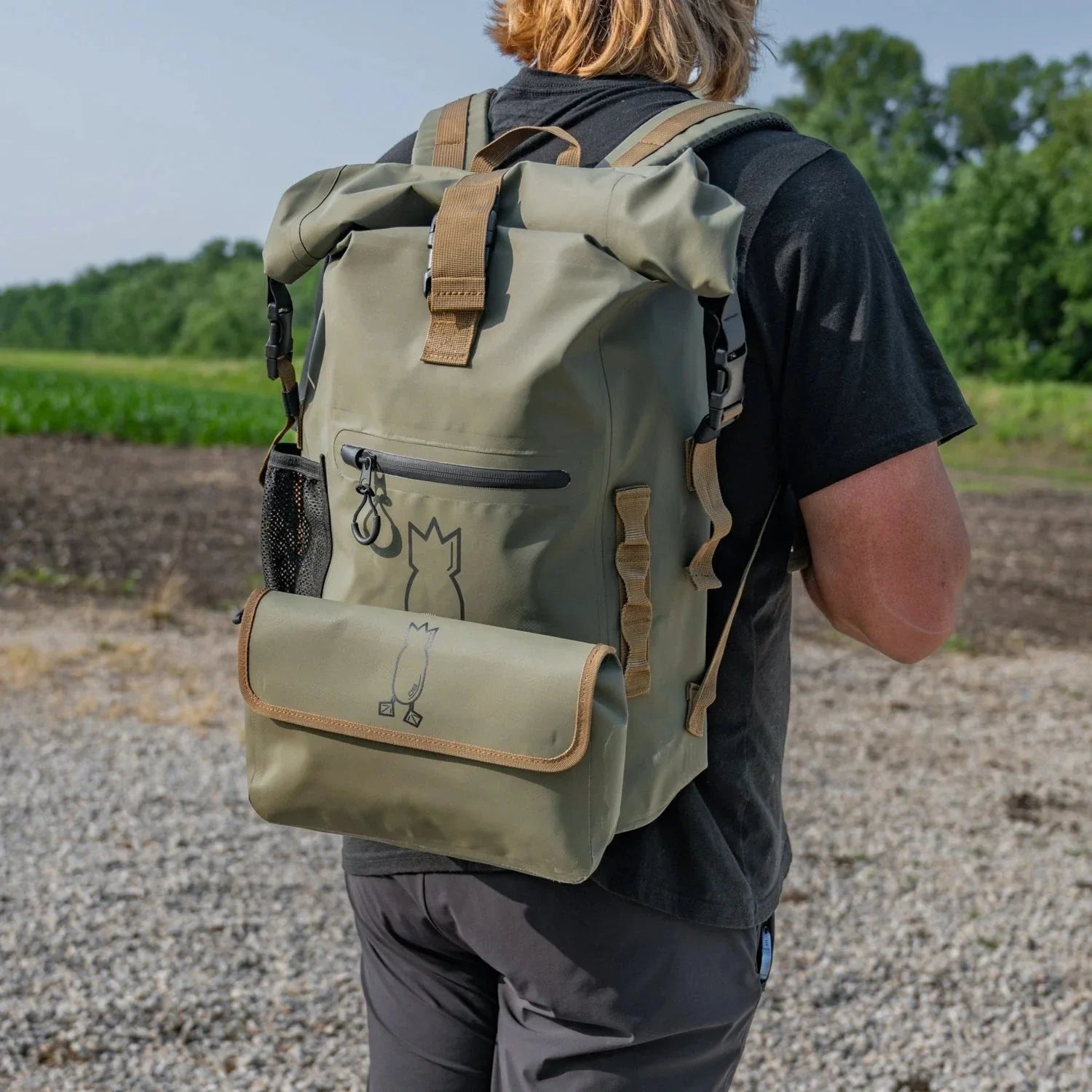 Durable Waterproof Hunting Backpack - All-Weather Outdoor Gear Storage