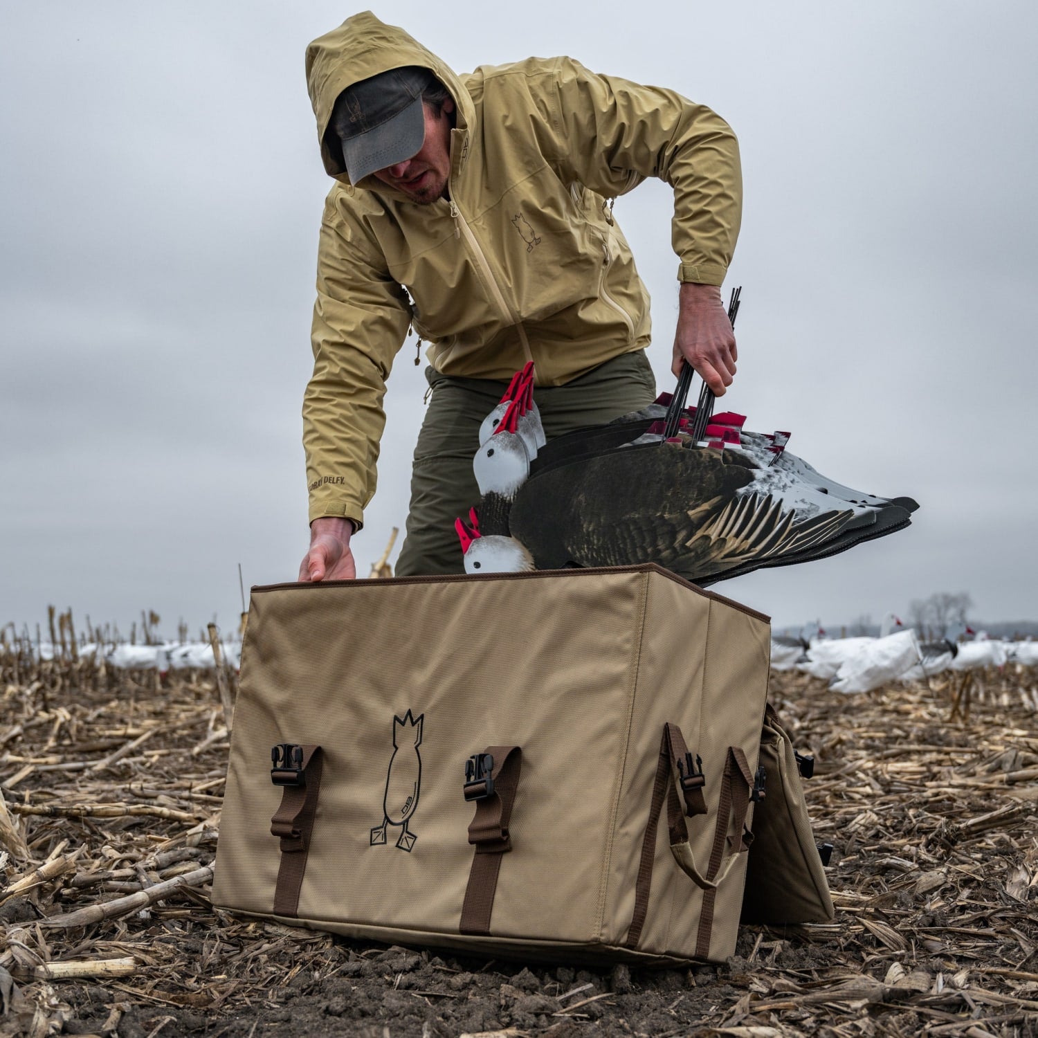 Dive Bomb Silhouette Decoy Bag - Heavy-Duty, Spacious, Durable Hunting Storage for 5 Dozen Decoys