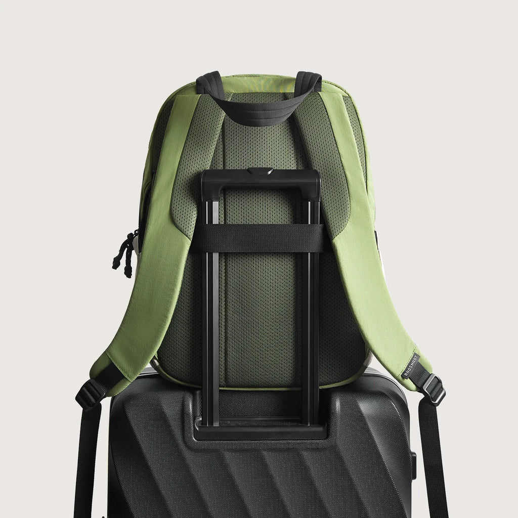 Paz 23L Backpack