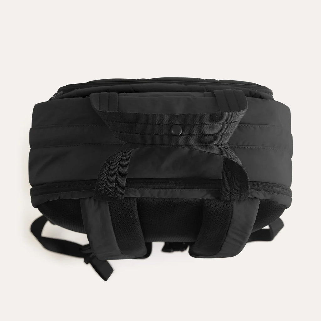 Paz 28L Backpack