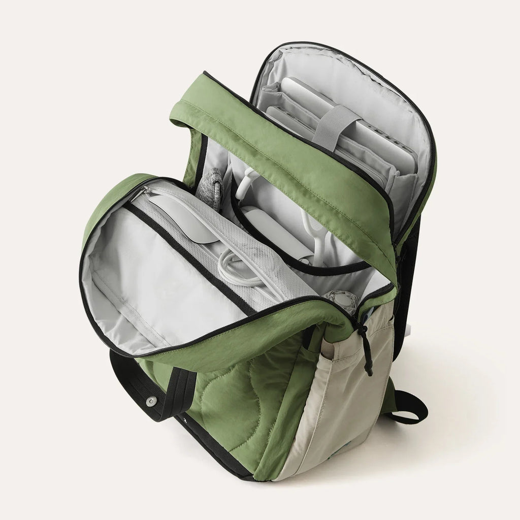 Paz 28L Backpack