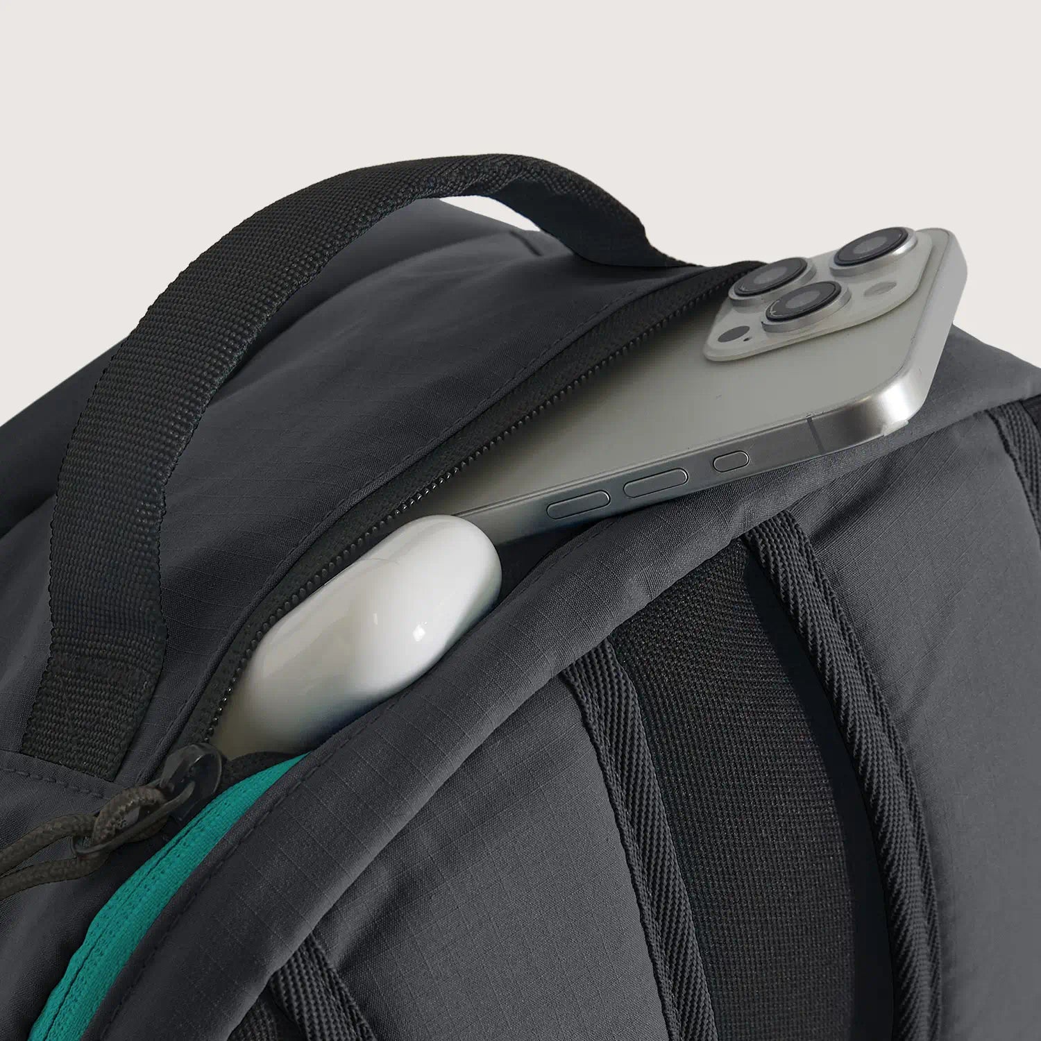 Focus 15.6" Laptop Backpack