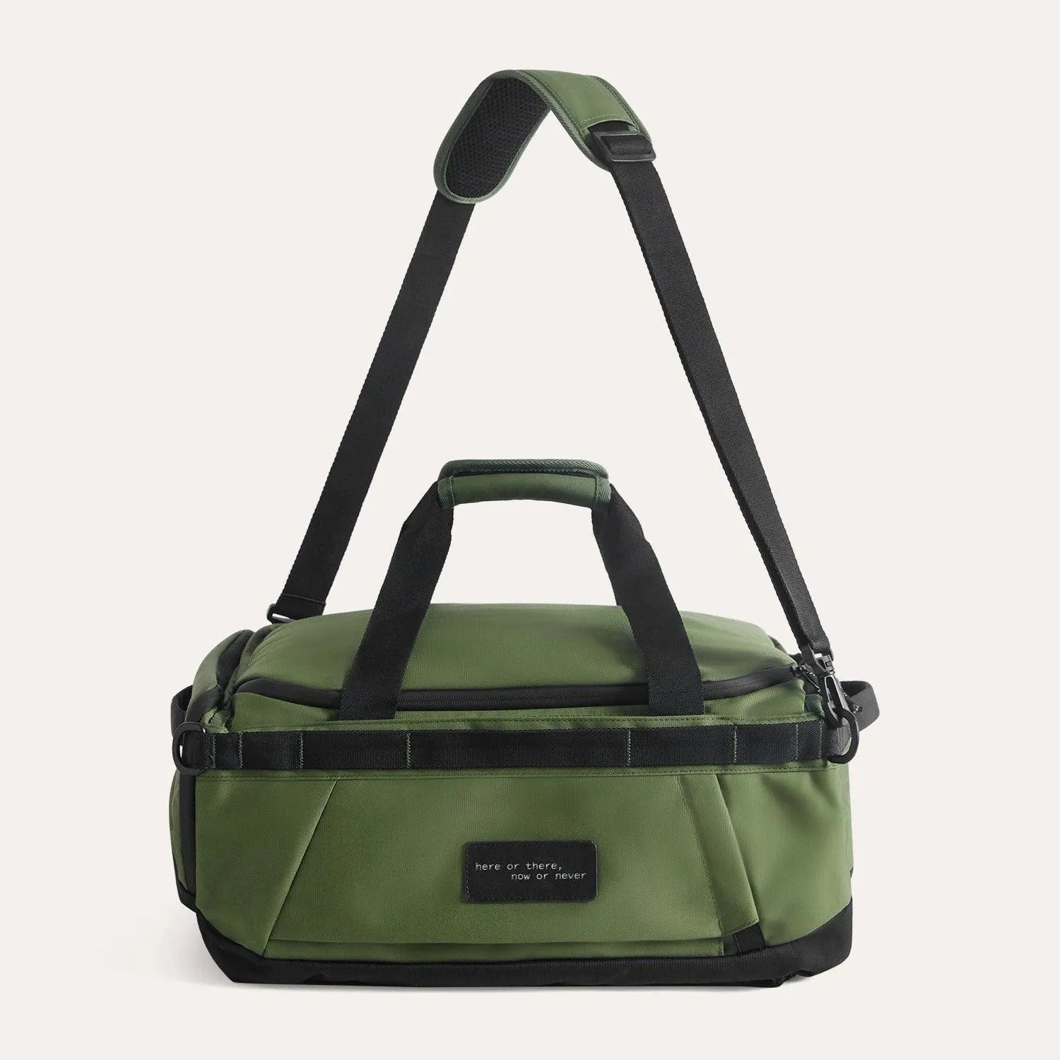 Paz 43L Duffle Backpack