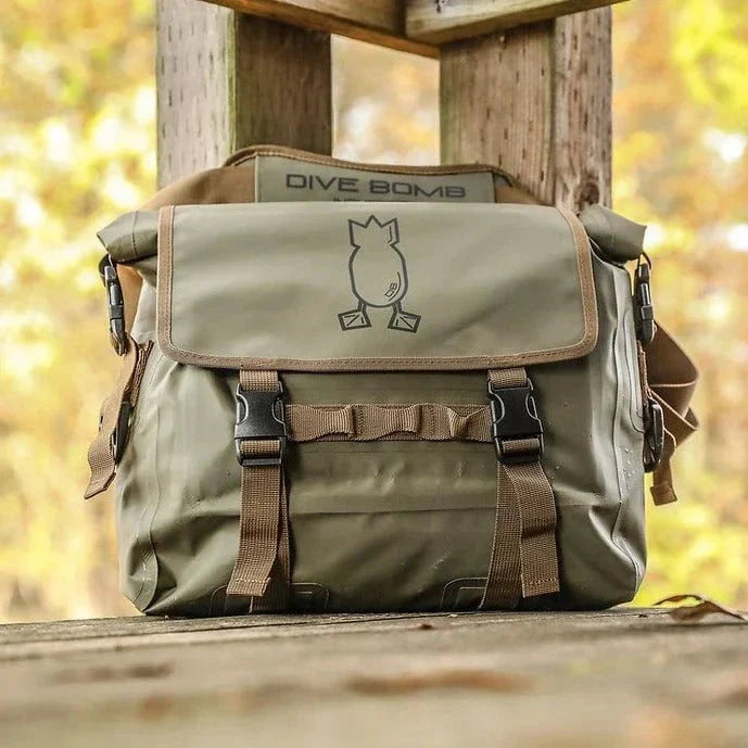 Durable & Organized Waterproof Hunting Blind Bag for Waterfowl & All-Weather Pursuits