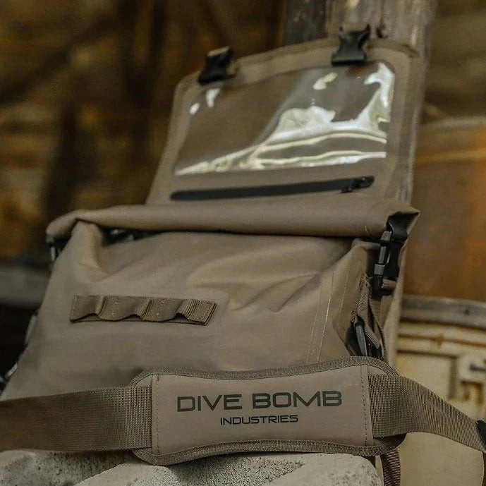 Durable & Organized Waterproof Hunting Blind Bag for Waterfowl & All-Weather Pursuits