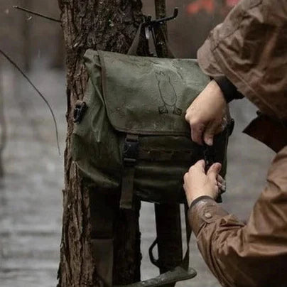 Durable & Organized Waterproof Hunting Blind Bag for Waterfowl & All-Weather Pursuits