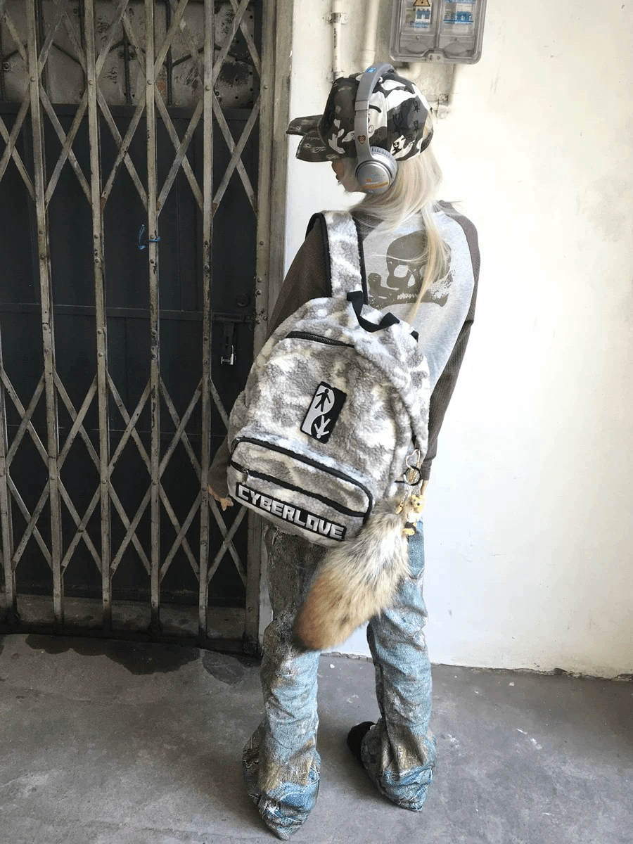 Rugged Sherpa Camouflage Backpack - Durable & Spacious Adventure Bag