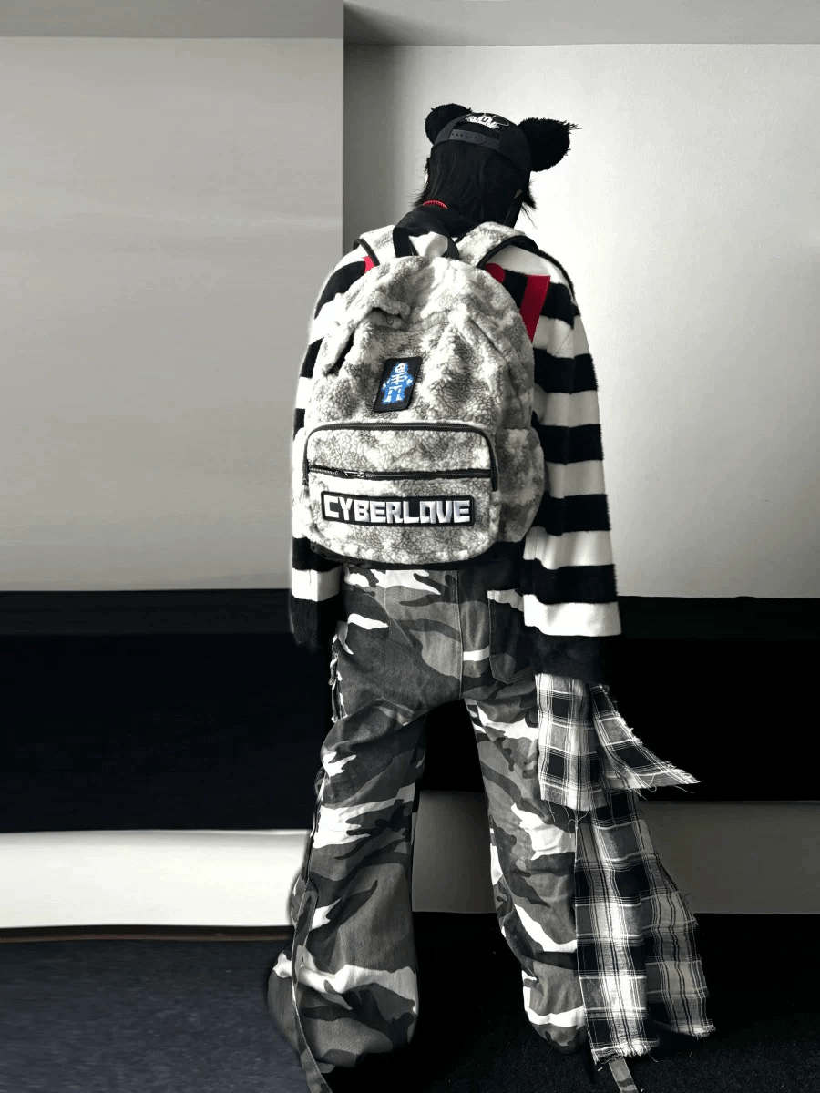 Rugged Sherpa Camouflage Backpack - Durable & Spacious Adventure Bag