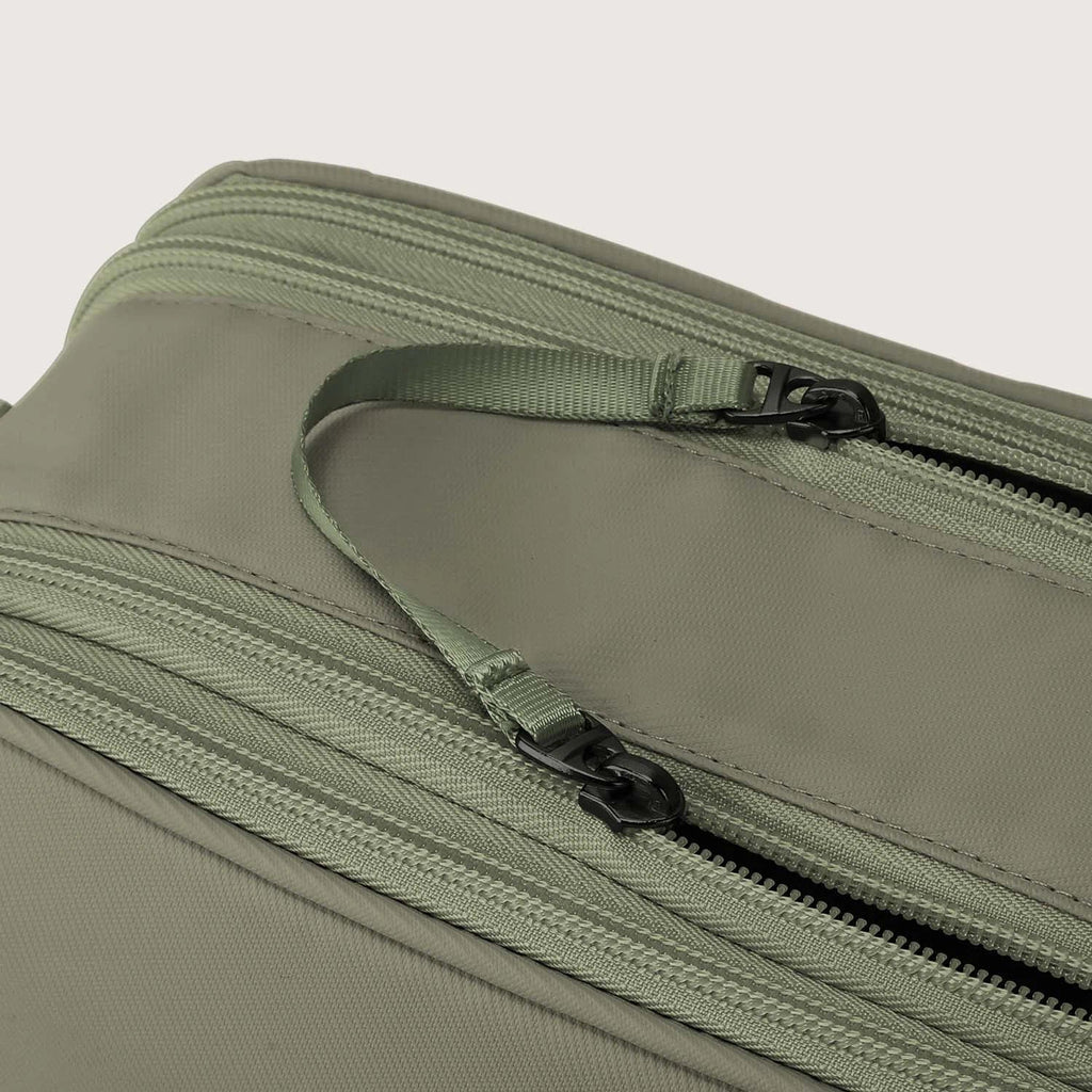 On-road Toiletry Bag