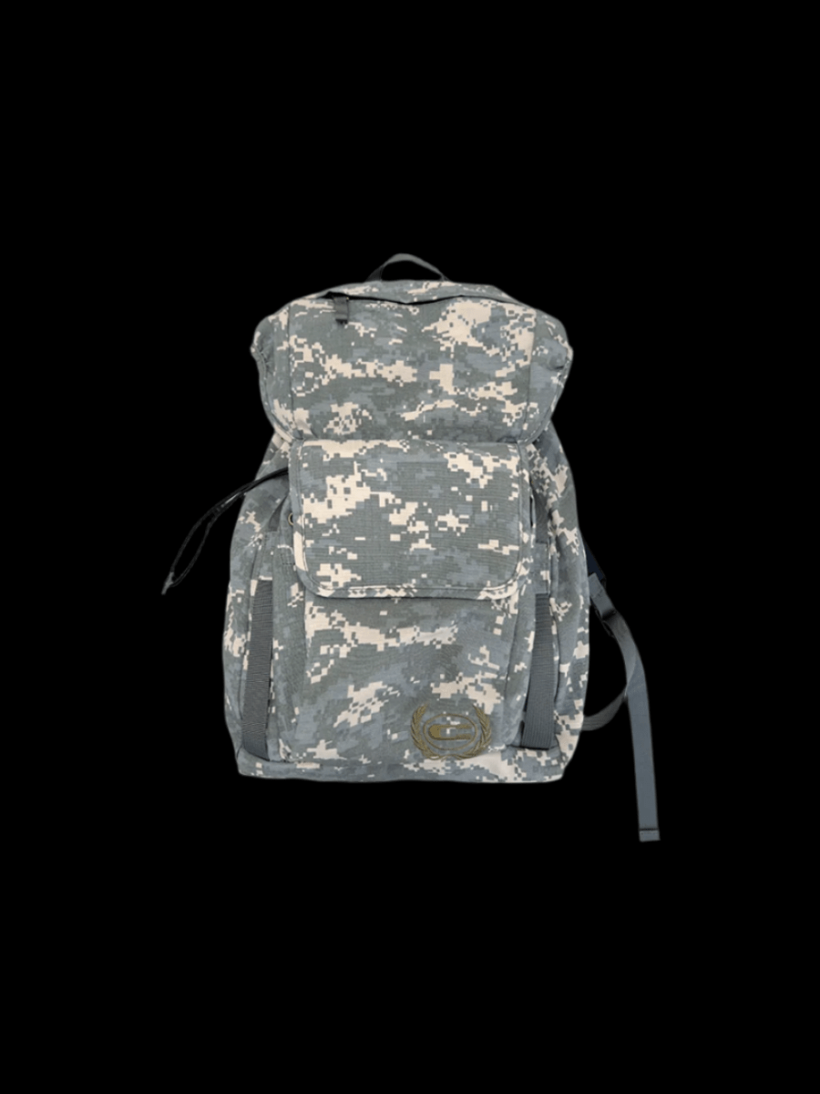 UrbanOps Versatile & Durable Backpack - Minimalist Design, Spacious Interior (45x35x17cm)