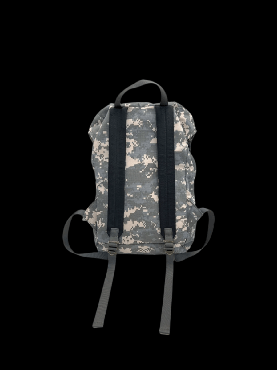 UrbanOps Versatile & Durable Backpack - Minimalist Design, Spacious Interior (45x35x17cm)